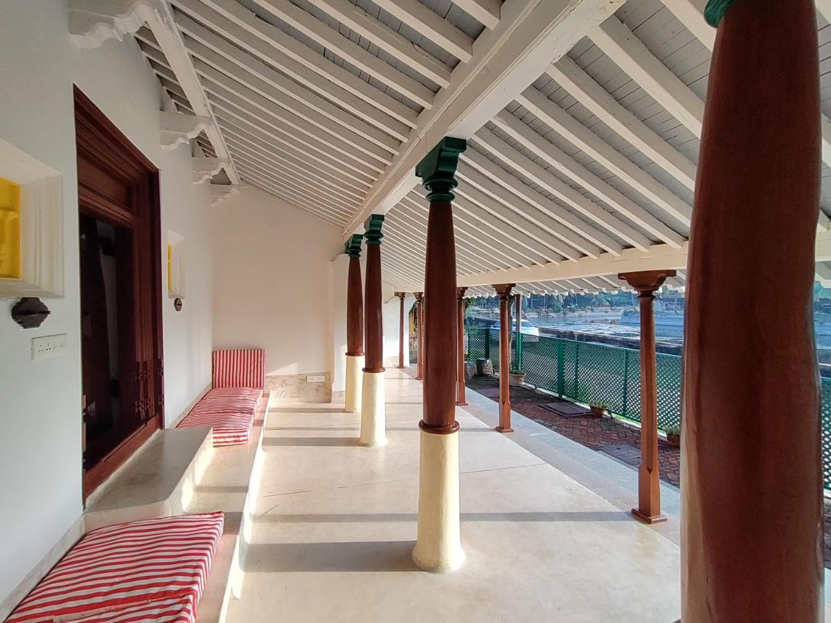Mangala Heritage By Luxunlock Private Villas Tirukkannapuram Buitenkant foto