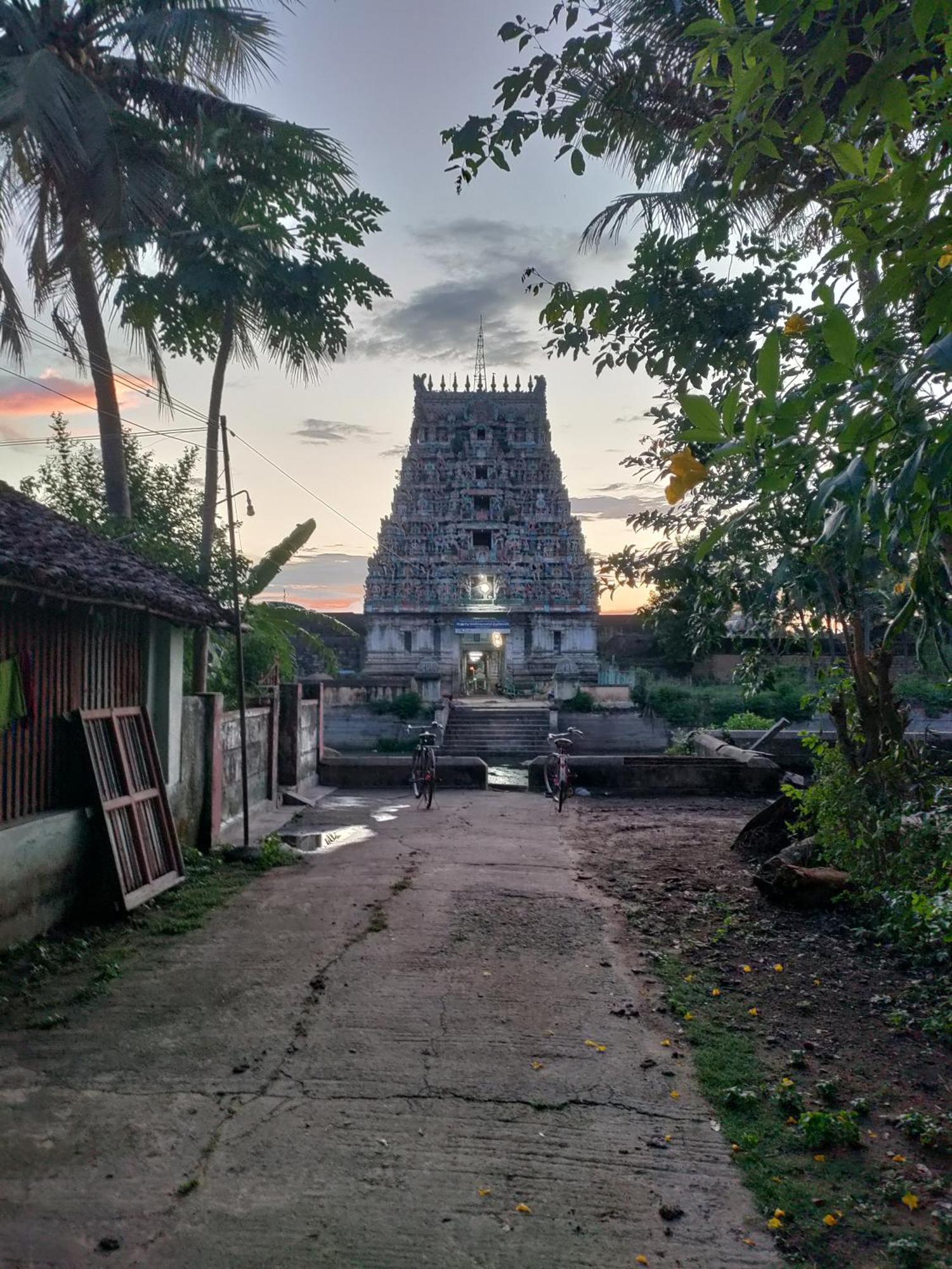 Mangala Heritage By Luxunlock Private Villas Tirukkannapuram Buitenkant foto