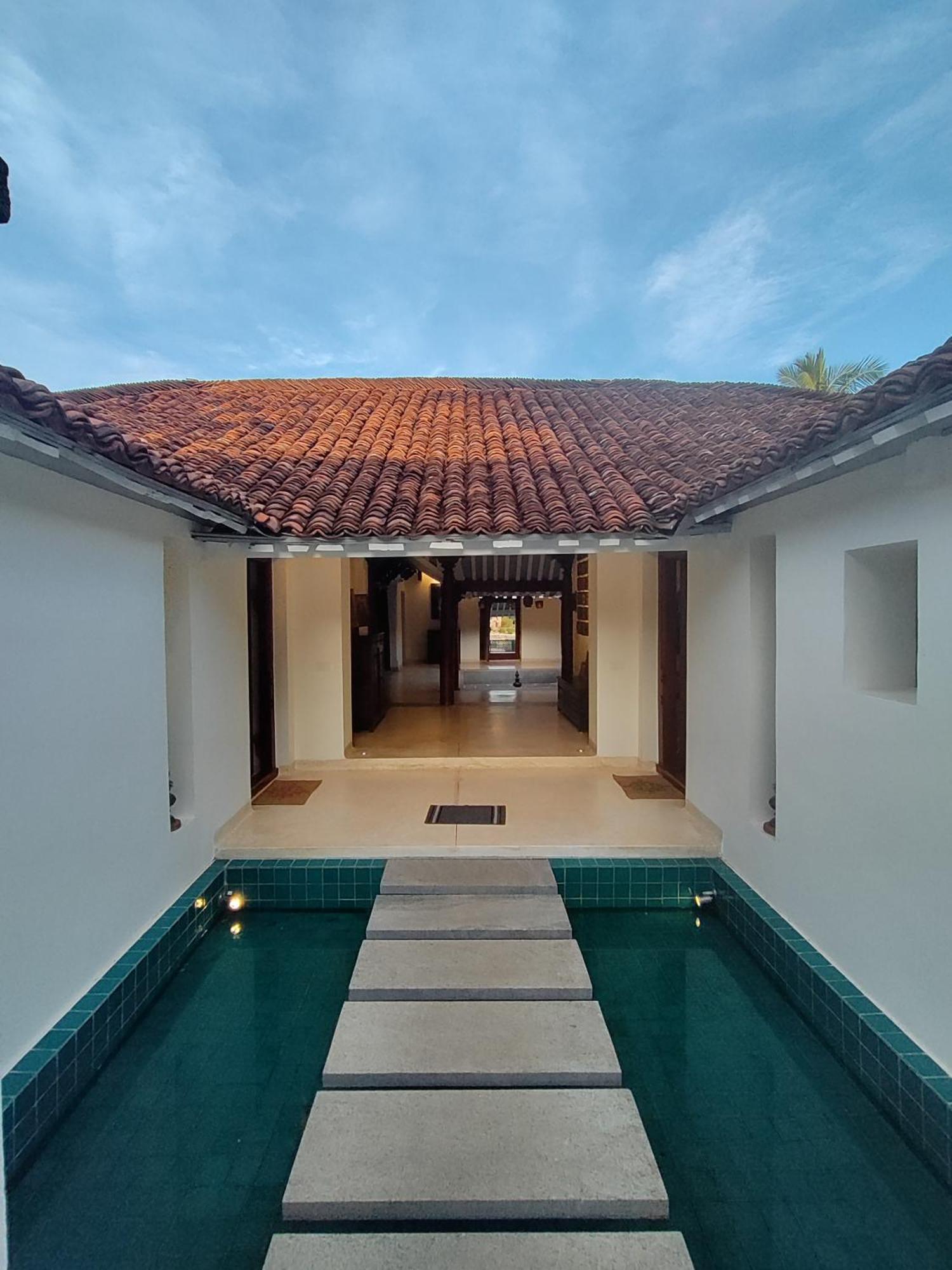 Mangala Heritage By Luxunlock Private Villas Tirukkannapuram Buitenkant foto